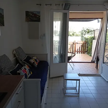 Marina St Cyprien Appartamento *